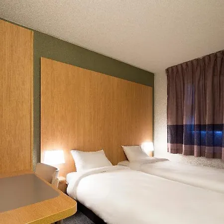 B And B Hotel Montauban
